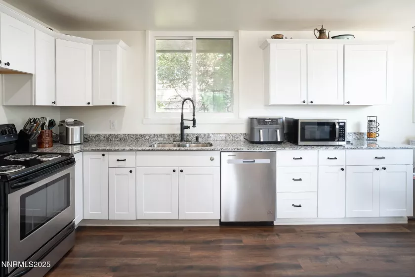 435 Ardmore, Reno, Nevada 89509, 3 Bedrooms Bedrooms, ,3 BathroomsBathrooms,Residential,Residential,Ardmore,250051282