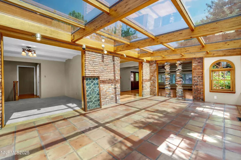 235 Country Club Dr, Reno, Nevada 89509, 4 Bedrooms Bedrooms, ,3 BathroomsBathrooms,Residential,Residential,Country Club Dr,250051291