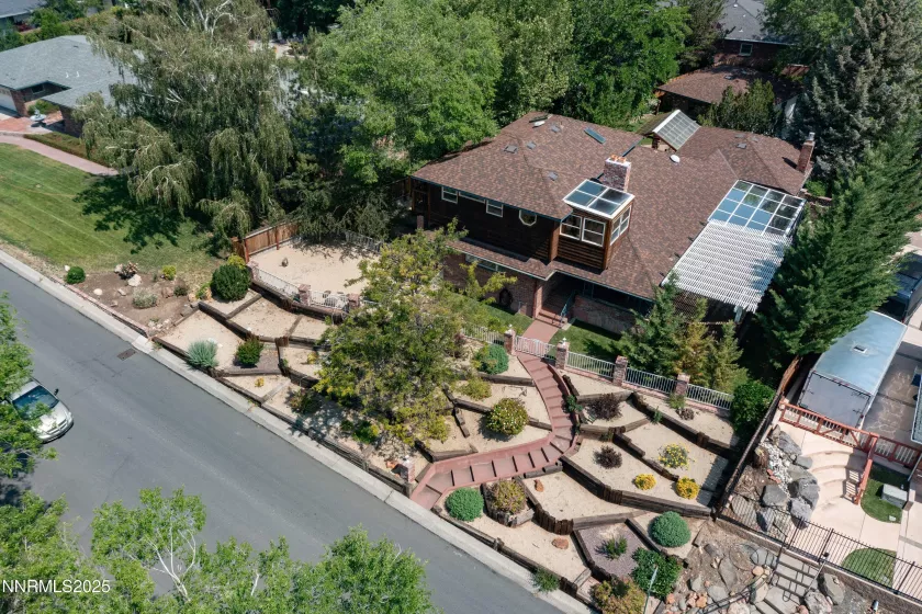 235 Country Club Dr, Reno, Nevada 89509, 4 Bedrooms Bedrooms, ,3 BathroomsBathrooms,Residential,Residential,Country Club Dr,250051291