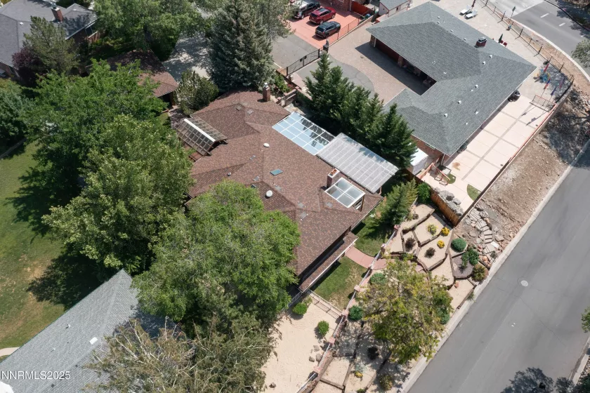 235 Country Club Dr, Reno, Nevada 89509, 4 Bedrooms Bedrooms, ,3 BathroomsBathrooms,Residential,Residential,Country Club Dr,250051291