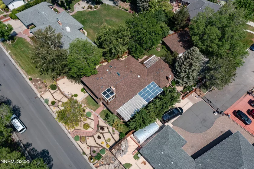 235 Country Club Dr, Reno, Nevada 89509, 4 Bedrooms Bedrooms, ,3 BathroomsBathrooms,Residential,Residential,Country Club Dr,250051291