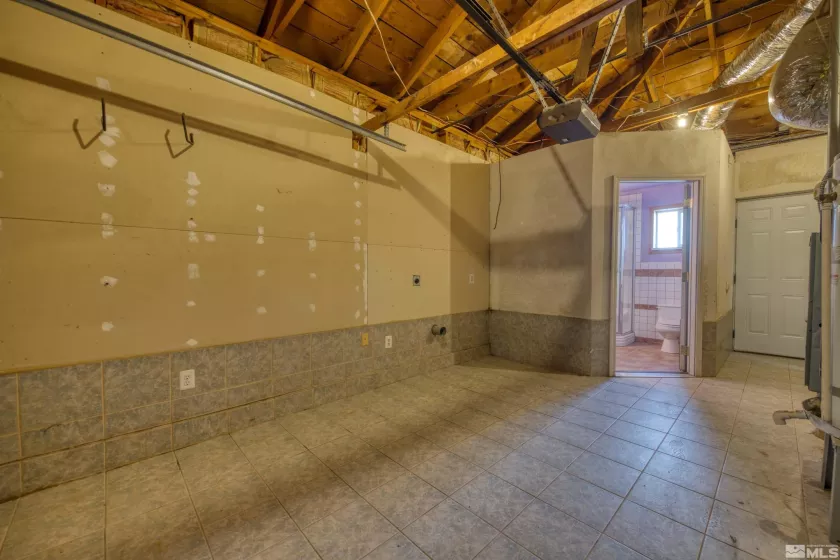 885 Belli, Reno, Nevada 89502, 2 Bedrooms Bedrooms, ,2 BathroomsBathrooms,Residential,Residential,Belli,240015118