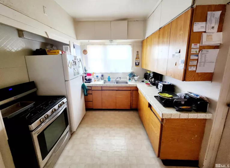 510, 510 1/2 Churchill, Fallon, Nevada 89406, ,Residential Income,Residential,Churchill,250002510