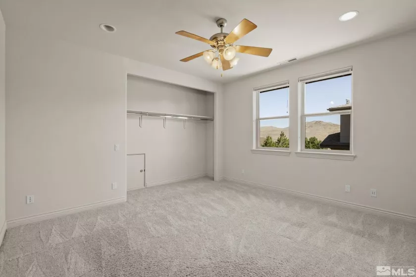 202 Paddington, Reno, Nevada 89511, 6 Bedrooms Bedrooms, ,5 BathroomsBathrooms,Residential,Residential,Paddington,250005863