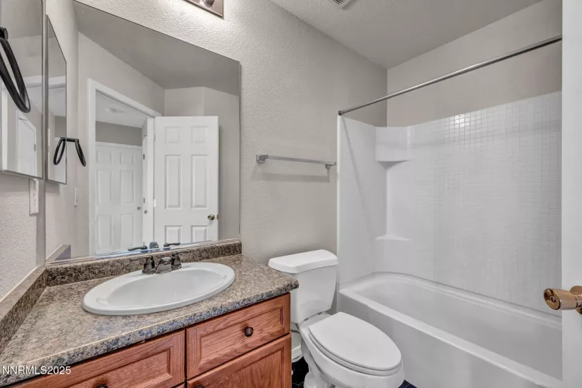 3074 Sterling Ridge, Sparks, Nevada 89431, 2 Bedrooms Bedrooms, ,3 BathroomsBathrooms,Residential,Residential,Sterling Ridge,250051296