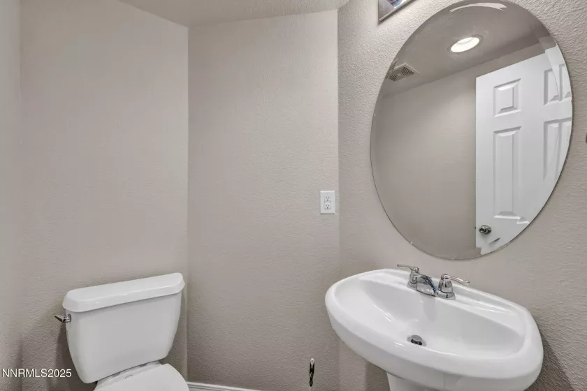 3074 Sterling Ridge, Sparks, Nevada 89431, 2 Bedrooms Bedrooms, ,3 BathroomsBathrooms,Residential,Residential,Sterling Ridge,250051296