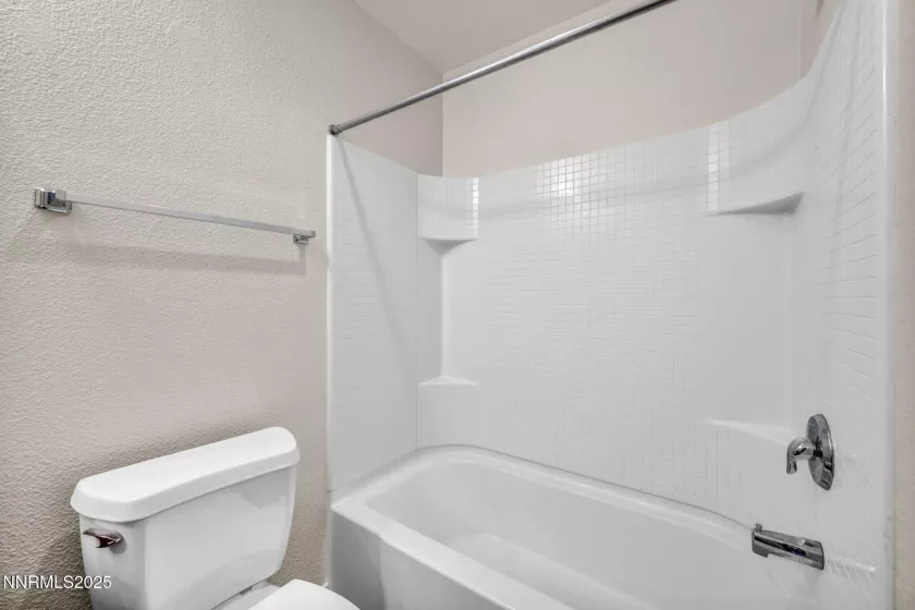 3074 Sterling Ridge, Sparks, Nevada 89431, 2 Bedrooms Bedrooms, ,3 BathroomsBathrooms,Residential,Residential,Sterling Ridge,250051296