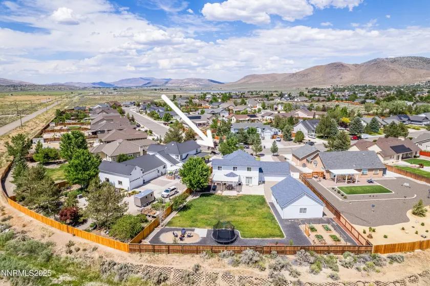 1131 Country Club, Minden, Nevada 89423, 4 Bedrooms Bedrooms, ,3 BathroomsBathrooms,Residential,Residential,Country Club,250051303