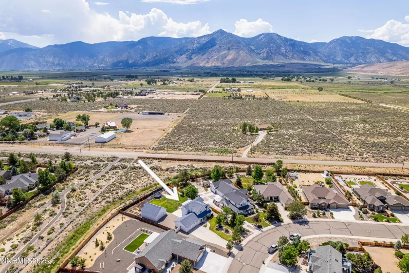 1131 Country Club, Minden, Nevada 89423, 4 Bedrooms Bedrooms, ,3 BathroomsBathrooms,Residential,Residential,Country Club,250051303