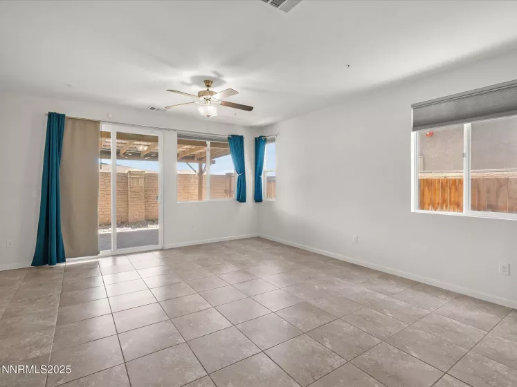 6645 Peppergrass, Sparks, Nevada 89436, 3 Bedrooms Bedrooms, ,3 BathroomsBathrooms,Residential,Residential,Peppergrass,250051305