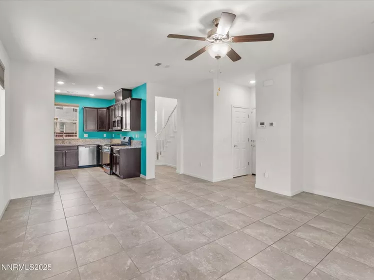 6645 Peppergrass, Sparks, Nevada 89436, 3 Bedrooms Bedrooms, ,3 BathroomsBathrooms,Residential,Residential,Peppergrass,250051305