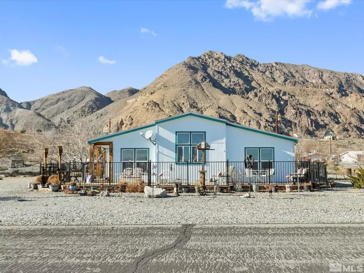 215 Golden Willow, Walker Lake, Nevada 89415, 2 Bedrooms Bedrooms, ,2 BathroomsBathrooms,Residential,Residential,Golden Willow,240015001