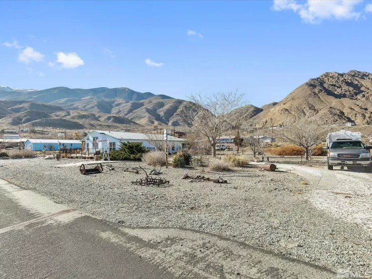 215 Golden Willow, Walker Lake, Nevada 89415, 2 Bedrooms Bedrooms, ,2 BathroomsBathrooms,Residential,Residential,Golden Willow,240015001