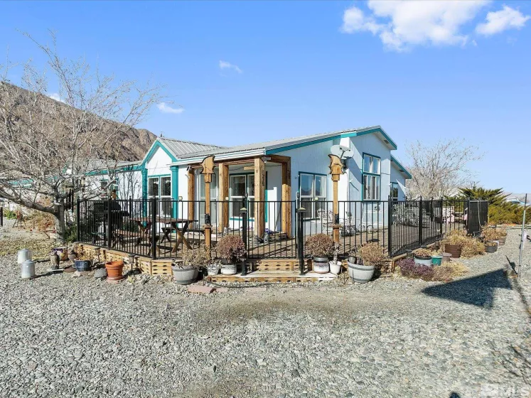 215 Golden Willow, Walker Lake, Nevada 89415, 2 Bedrooms Bedrooms, ,2 BathroomsBathrooms,Residential,Residential,Golden Willow,240015001