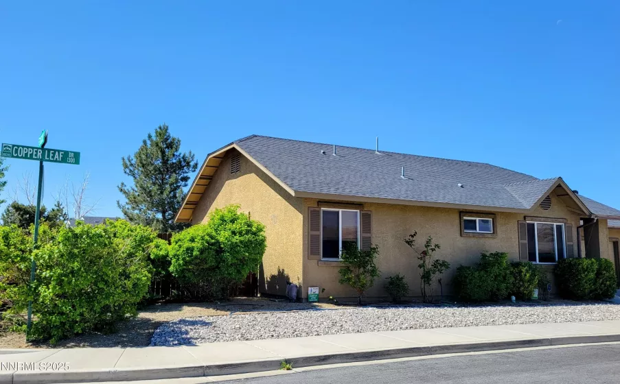 1390 Copper Leaf, Reno, Nevada 89506, 2 Bedrooms Bedrooms, ,2 BathroomsBathrooms,Residential,Residential,Copper Leaf,250051237