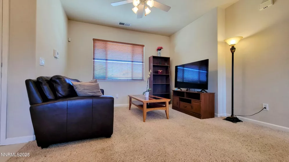 1390 Copper Leaf, Reno, Nevada 89506, 2 Bedrooms Bedrooms, ,2 BathroomsBathrooms,Residential,Residential,Copper Leaf,250051237