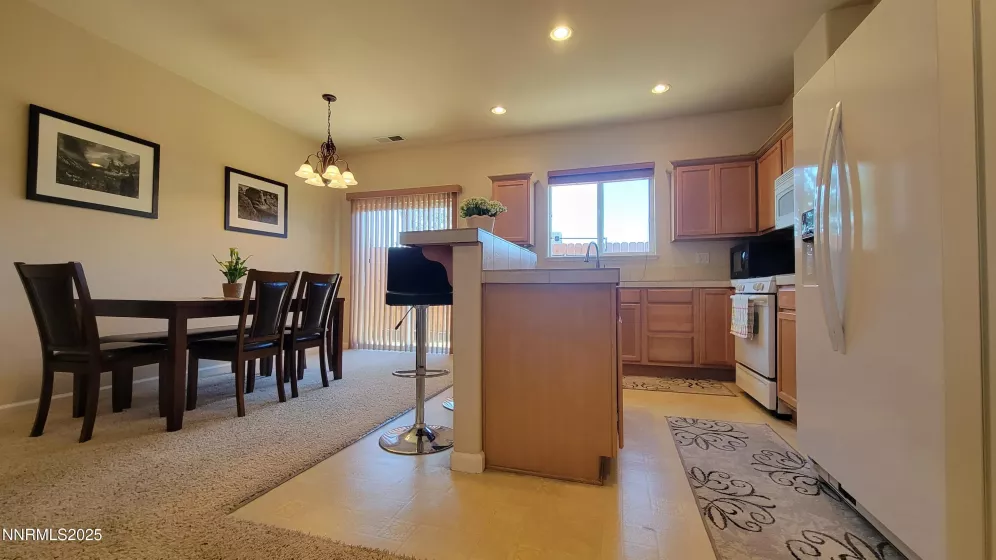1390 Copper Leaf, Reno, Nevada 89506, 2 Bedrooms Bedrooms, ,2 BathroomsBathrooms,Residential,Residential,Copper Leaf,250051237