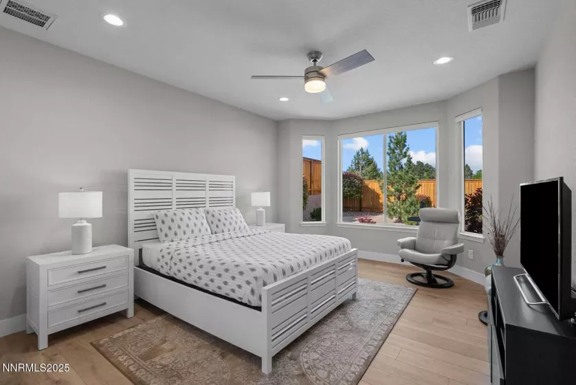 1014 Herndon, Reno, Nevada 89523, 2 Bedrooms Bedrooms, ,2 BathroomsBathrooms,Residential,Residential,Herndon,250051317
