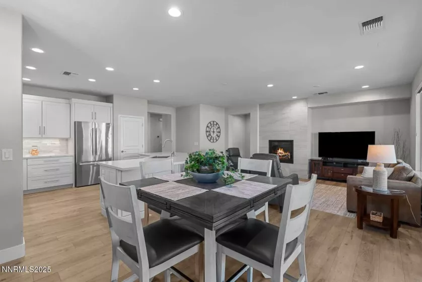 1014 Herndon, Reno, Nevada 89523, 2 Bedrooms Bedrooms, ,2 BathroomsBathrooms,Residential,Residential,Herndon,250051317