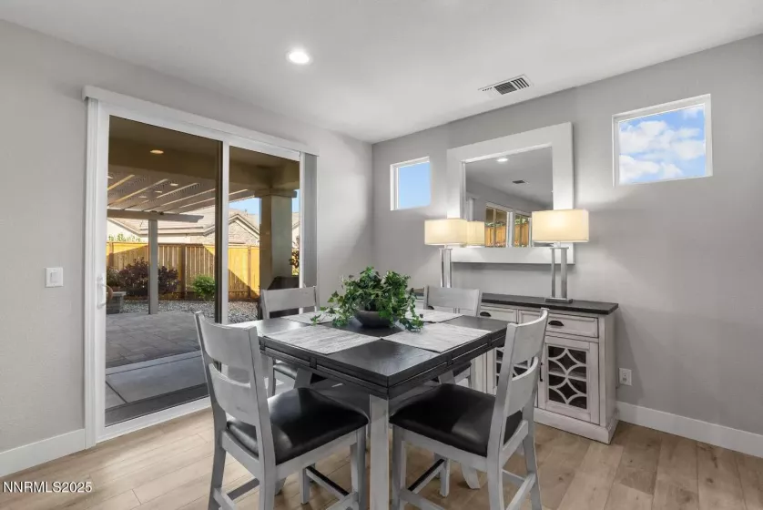 1014 Herndon, Reno, Nevada 89523, 2 Bedrooms Bedrooms, ,2 BathroomsBathrooms,Residential,Residential,Herndon,250051317