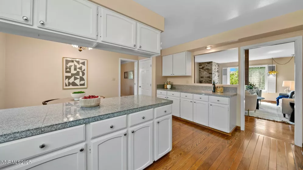 3315 Marthiam, Reno, Nevada 89509, 4 Bedrooms Bedrooms, ,3 BathroomsBathrooms,Residential,Residential,Marthiam,250051318