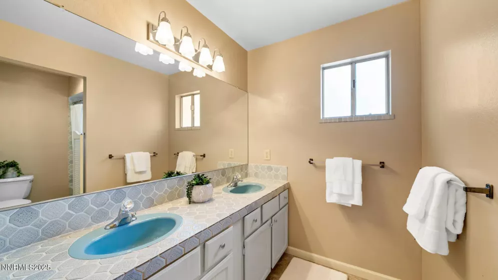 3315 Marthiam, Reno, Nevada 89509, 4 Bedrooms Bedrooms, ,3 BathroomsBathrooms,Residential,Residential,Marthiam,250051318