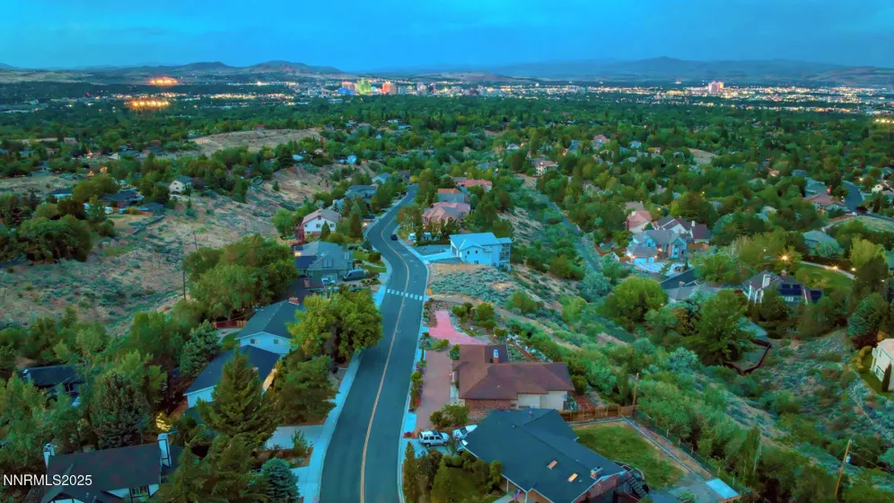 3315 Marthiam, Reno, Nevada 89509, 4 Bedrooms Bedrooms, ,3 BathroomsBathrooms,Residential,Residential,Marthiam,250051318