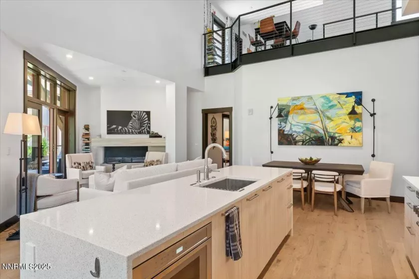33 Beach Club, Stateline, Nevada 89449, 4 Bedrooms Bedrooms, ,4 BathroomsBathrooms,Residential,Residential,Beach Club,250051338