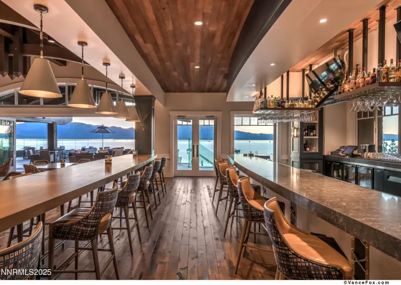 33 Beach Club, Stateline, Nevada 89449, 4 Bedrooms Bedrooms, ,4 BathroomsBathrooms,Residential,Residential,Beach Club,250051338