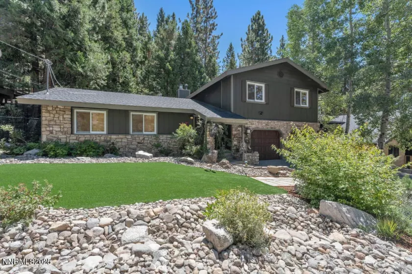 303 Elks Point, Zephyr Cove, Nevada 89448, 4 Bedrooms Bedrooms, ,3 BathroomsBathrooms,Residential,Residential,Elks Point,250051341