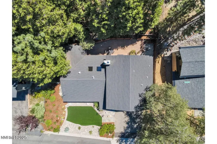 303 Elks Point, Zephyr Cove, Nevada 89448, 4 Bedrooms Bedrooms, ,3 BathroomsBathrooms,Residential,Residential,Elks Point,250051341