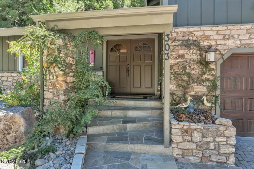 303 Elks Point, Zephyr Cove, Nevada 89448, 4 Bedrooms Bedrooms, ,3 BathroomsBathrooms,Residential,Residential,Elks Point,250051341