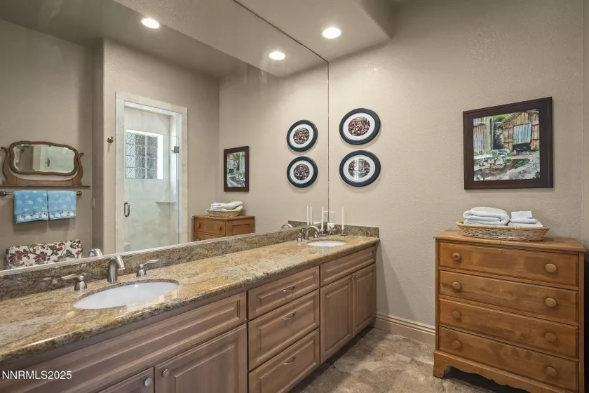 165 Piney Creek, Reno, Nevada 89511, 4 Bedrooms Bedrooms, ,4 BathroomsBathrooms,Residential,Residential,Piney Creek,250051335
