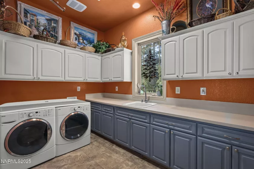 165 Piney Creek, Reno, Nevada 89511, 4 Bedrooms Bedrooms, ,4 BathroomsBathrooms,Residential,Residential,Piney Creek,250051335