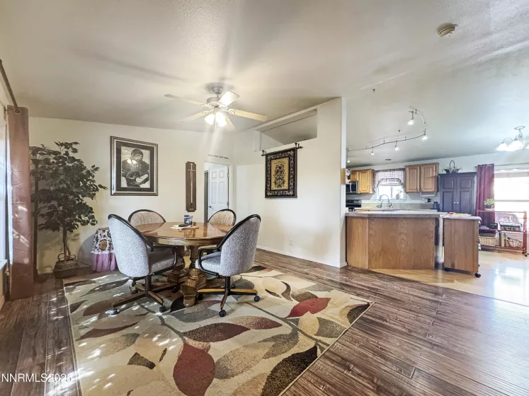 10445 Reins, Winnemucca, Nevada 89445, 3 Bedrooms Bedrooms, ,2 BathroomsBathrooms,Residential,Residential,Reins,250051339