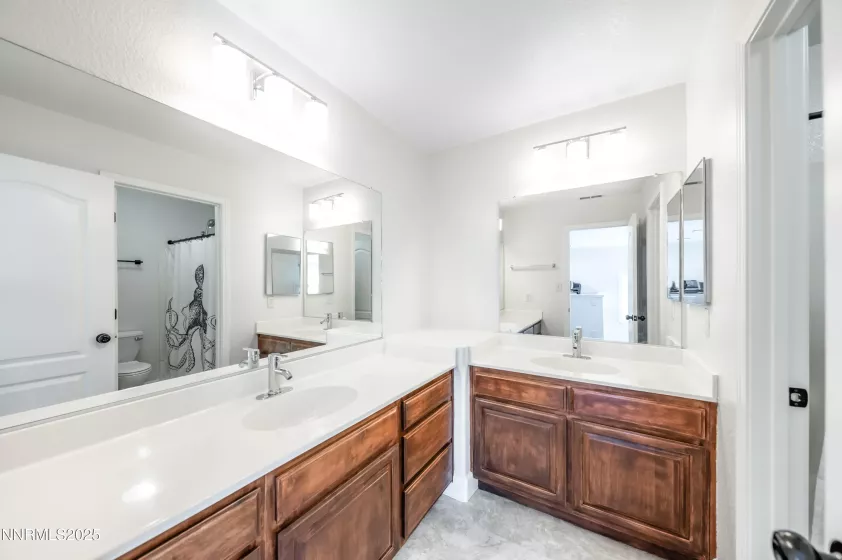 2978 Fox Trail, Reno, Nevada 89523, 4 Bedrooms Bedrooms, ,3 BathroomsBathrooms,Residential,Residential,Fox Trail,250051342
