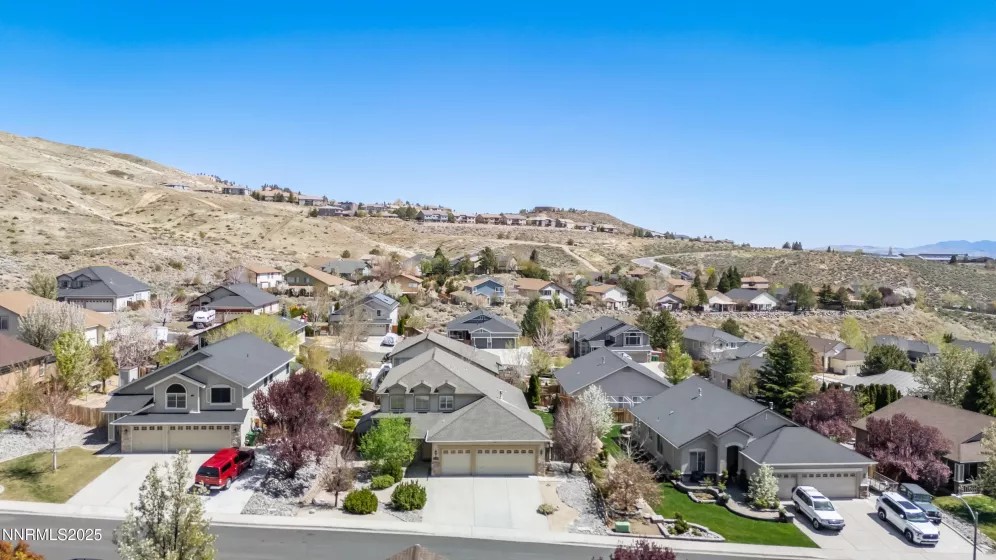 2978 Fox Trail, Reno, Nevada 89523, 4 Bedrooms Bedrooms, ,3 BathroomsBathrooms,Residential,Residential,Fox Trail,250051342