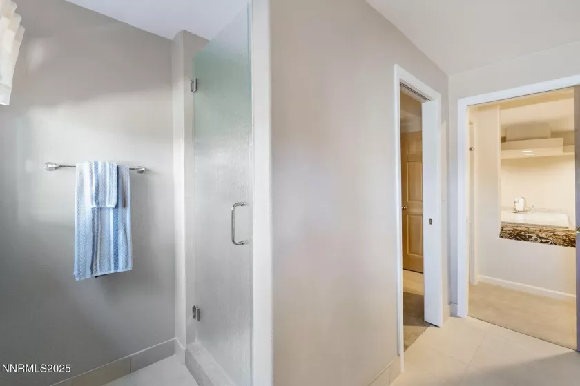 4404 Dant, Reno, Nevada 89509, 4 Bedrooms Bedrooms, ,4 BathroomsBathrooms,Residential,Residential,Dant,250051344