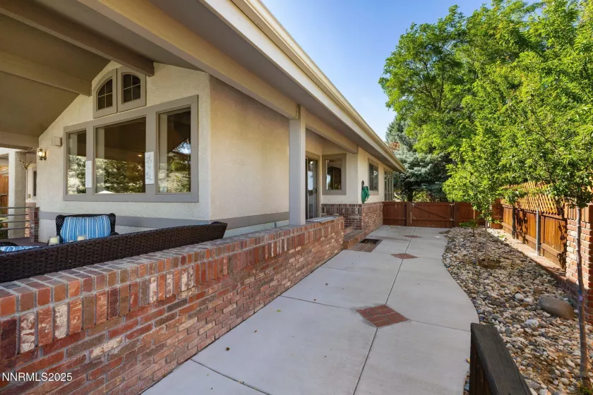 4404 Dant, Reno, Nevada 89509, 4 Bedrooms Bedrooms, ,4 BathroomsBathrooms,Residential,Residential,Dant,250051344