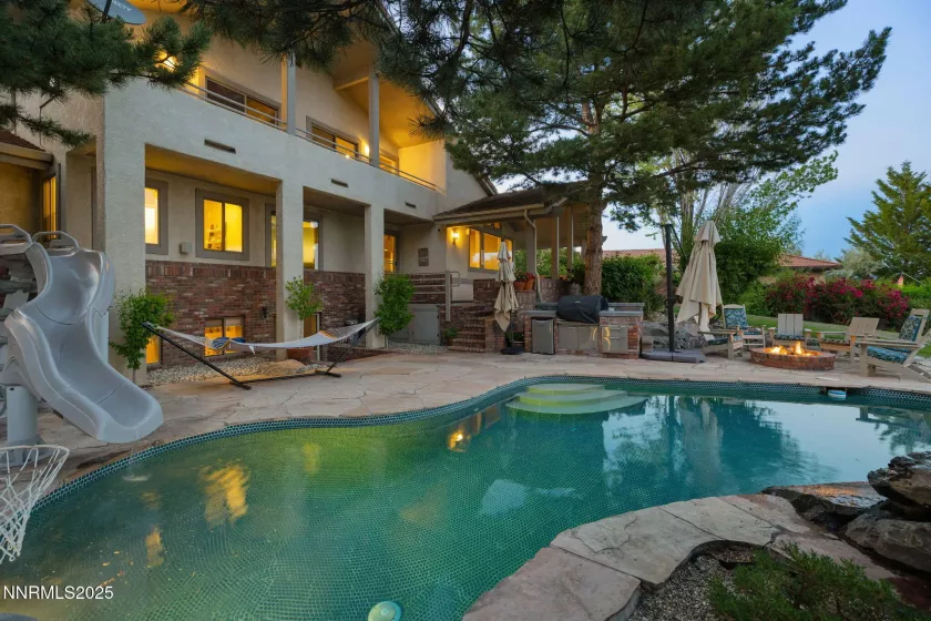 4404 Dant, Reno, Nevada 89509, 4 Bedrooms Bedrooms, ,4 BathroomsBathrooms,Residential,Residential,Dant,250051344