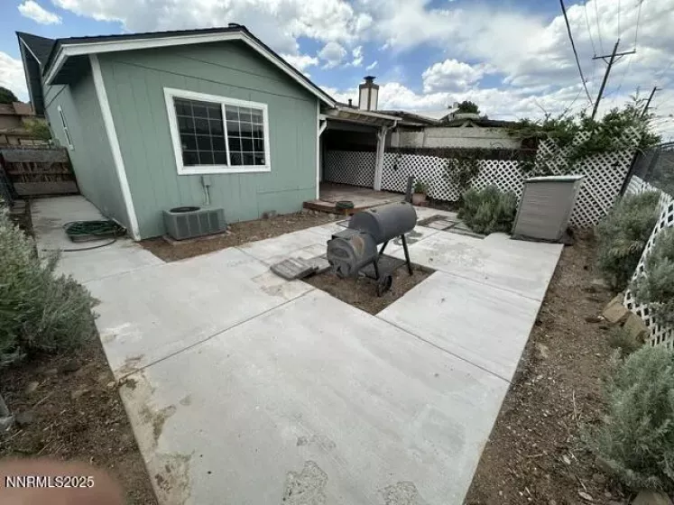 10083 Zeolite, Reno, Nevada 89506, 2 Bedrooms Bedrooms, ,1 BathroomBathrooms,Residential,Residential,Zeolite,250051346