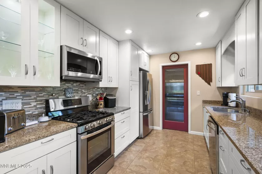 159 Circle, Reno, Nevada 89509, 3 Bedrooms Bedrooms, ,3 BathroomsBathrooms,Residential,Residential,Circle,250051347