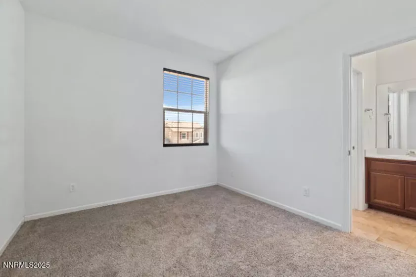 14373 Fredonia, Reno, Nevada 89506, 3 Bedrooms Bedrooms, ,3 BathroomsBathrooms,Residential,Residential,Fredonia,250051348