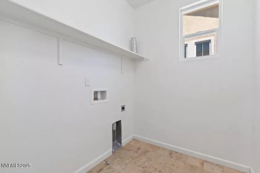 14373 Fredonia, Reno, Nevada 89506, 3 Bedrooms Bedrooms, ,3 BathroomsBathrooms,Residential,Residential,Fredonia,250051348