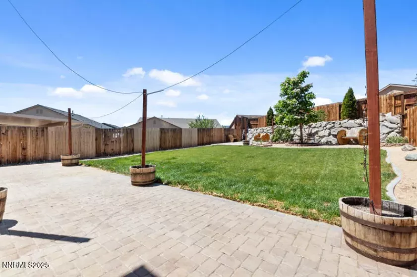 14373 Fredonia, Reno, Nevada 89506, 3 Bedrooms Bedrooms, ,3 BathroomsBathrooms,Residential,Residential,Fredonia,250051348