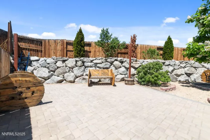 14373 Fredonia, Reno, Nevada 89506, 3 Bedrooms Bedrooms, ,3 BathroomsBathrooms,Residential,Residential,Fredonia,250051348