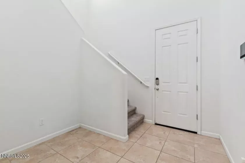 14373 Fredonia, Reno, Nevada 89506, 3 Bedrooms Bedrooms, ,3 BathroomsBathrooms,Residential,Residential,Fredonia,250051348