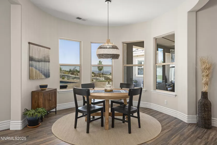 5427 Salmon River, Reno, Nevada 89511, 4 Bedrooms Bedrooms, ,4 BathroomsBathrooms,Residential,Residential,Salmon River,250051353