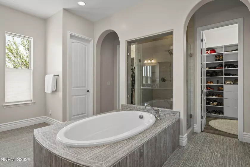 5427 Salmon River, Reno, Nevada 89511, 4 Bedrooms Bedrooms, ,4 BathroomsBathrooms,Residential,Residential,Salmon River,250051353