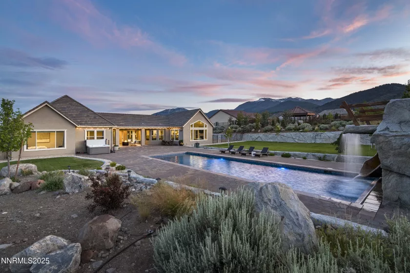 5427 Salmon River, Reno, Nevada 89511, 4 Bedrooms Bedrooms, ,4 BathroomsBathrooms,Residential,Residential,Salmon River,250051353